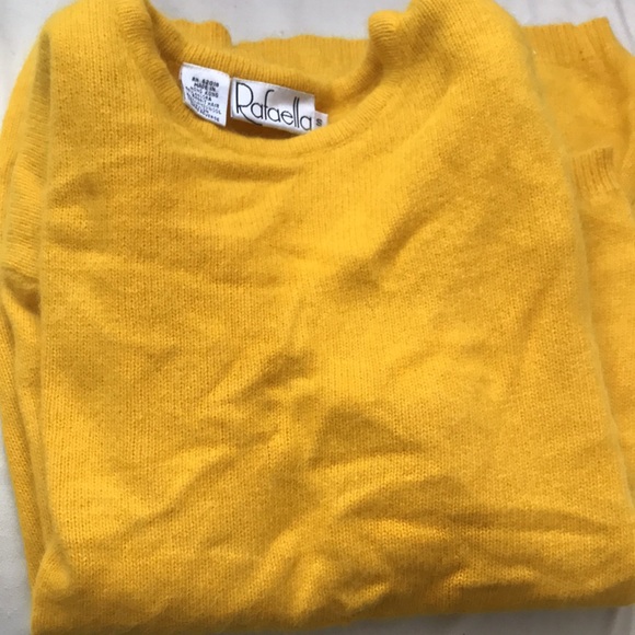 Rafaella Sweater - Picture 2 of 3